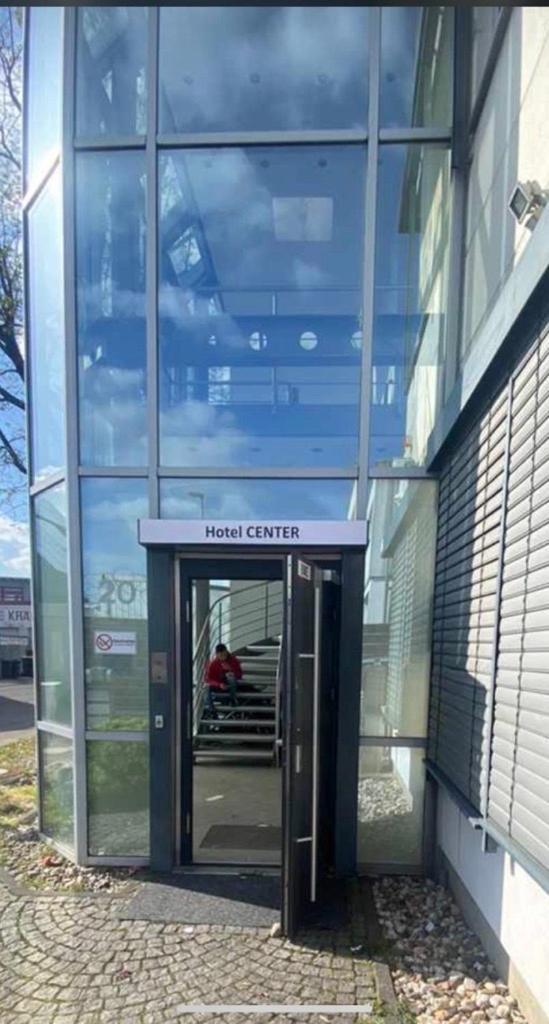 Center Hotel Koln Bagian luar foto