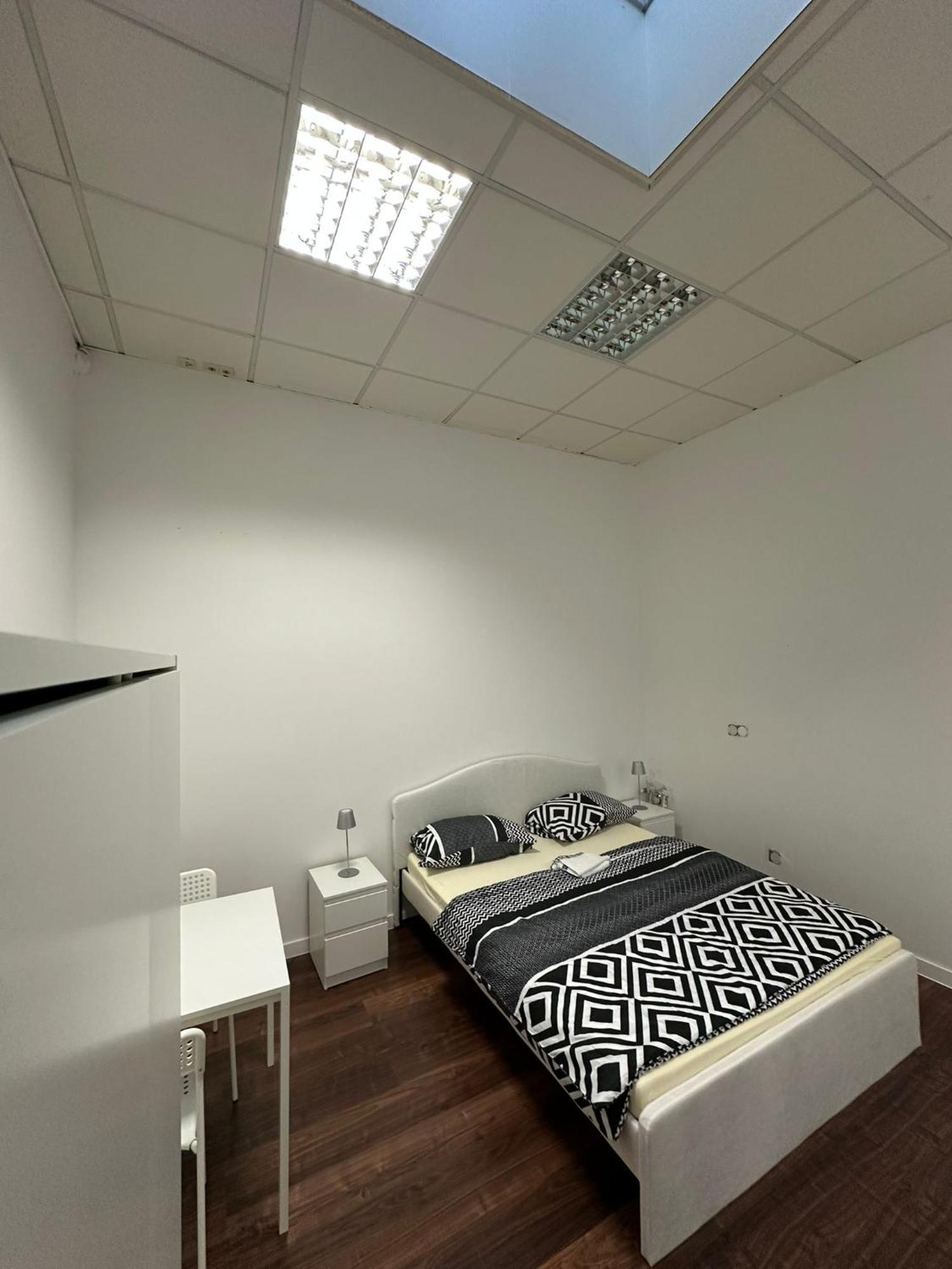 Center Hotel Koln Bagian luar foto